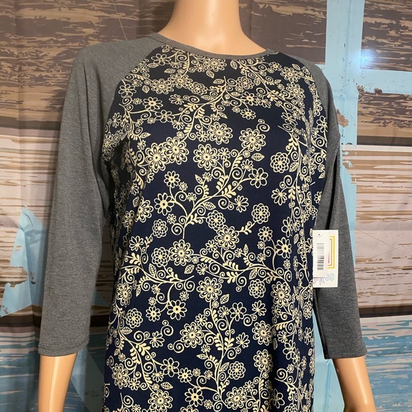 LuLaRoe Randy -size small - nwt - Picture 1 of 4